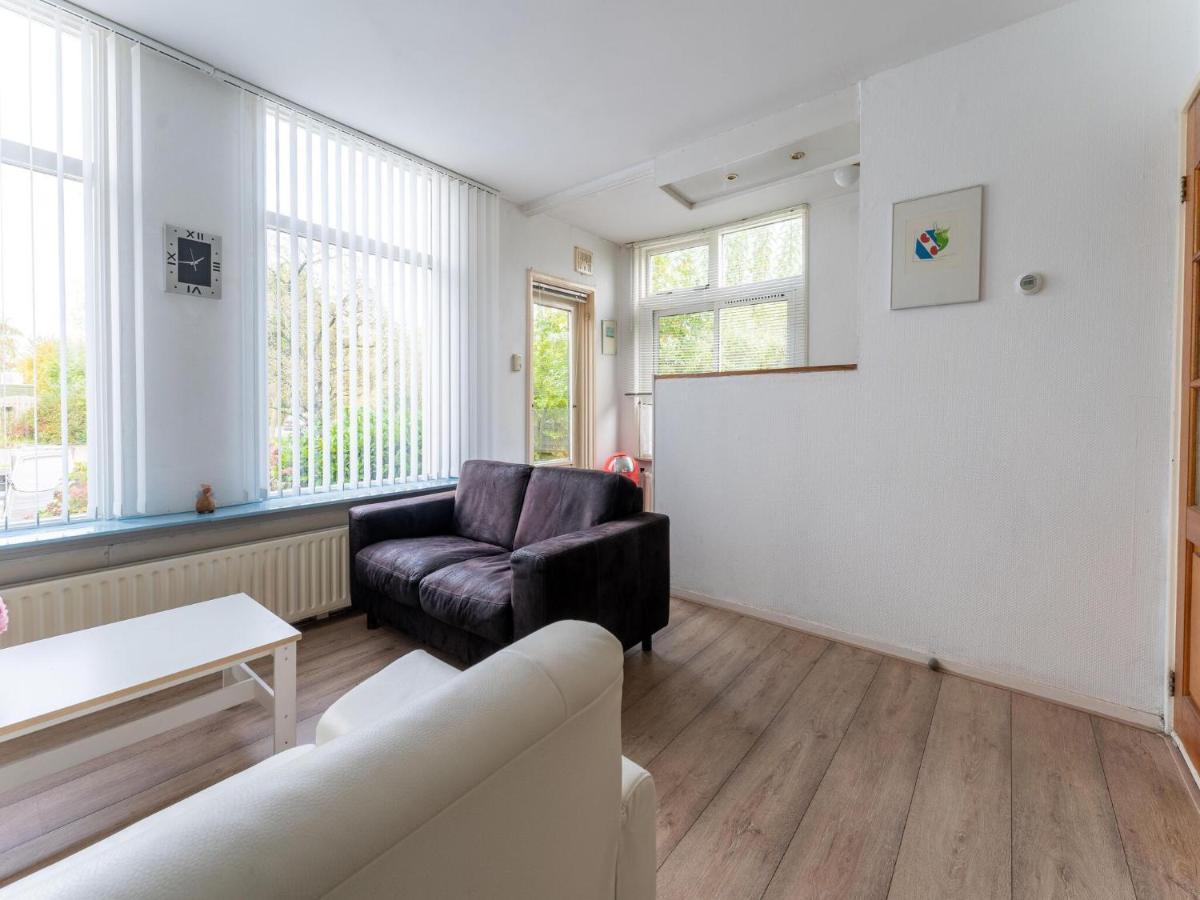 Modern Holiday Home In Heeg With Garden 외부 사진