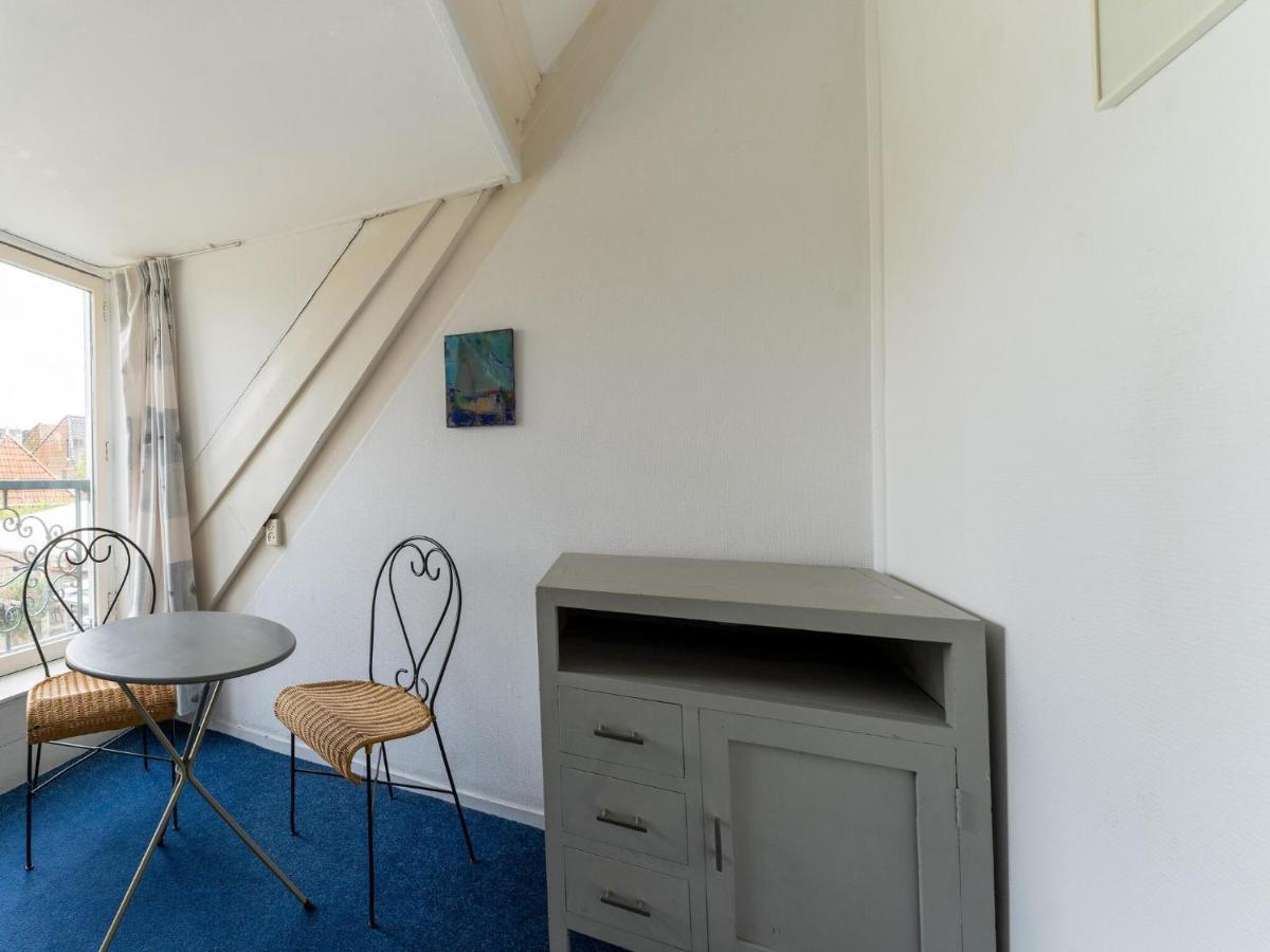 Modern Holiday Home In Heeg With Garden 외부 사진