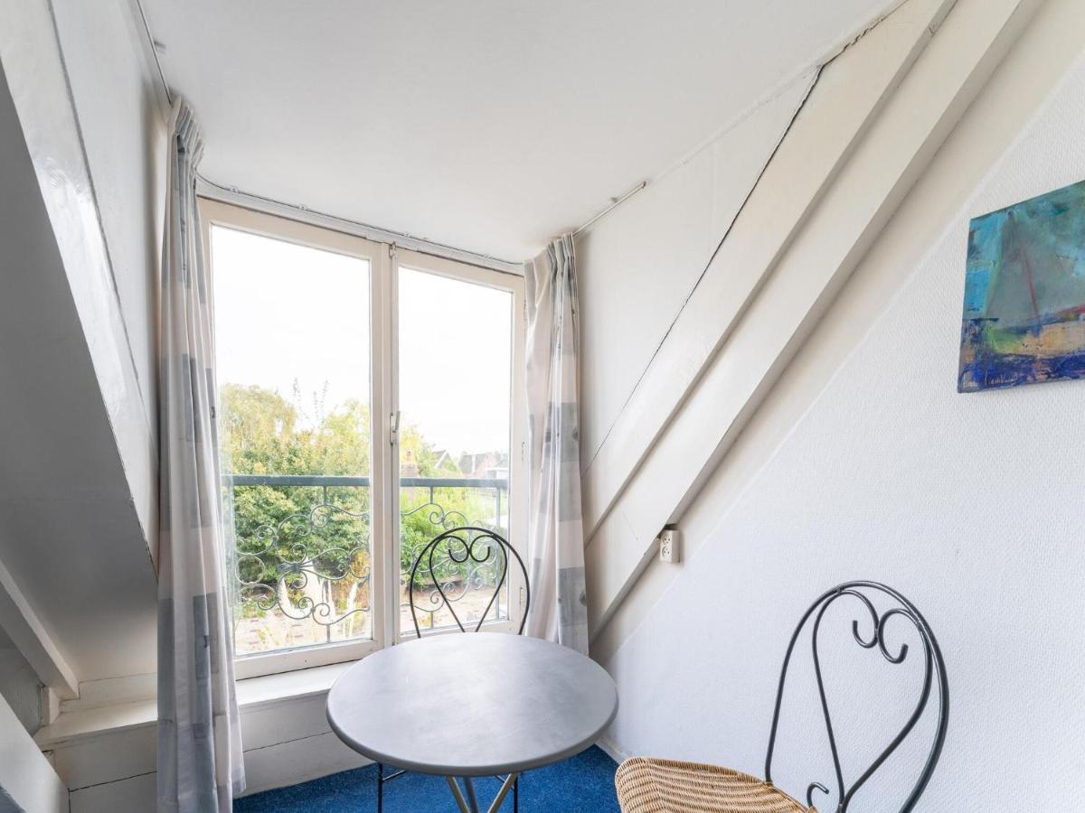 Modern Holiday Home In Heeg With Garden 외부 사진